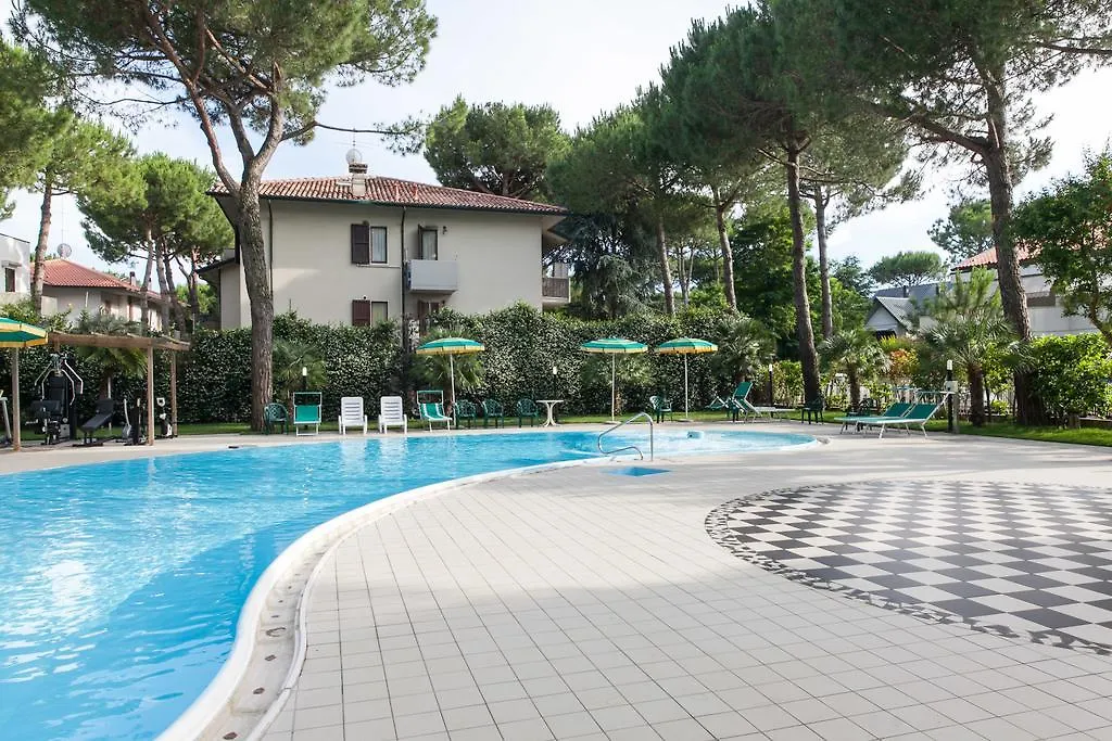 Hotel Ambasciatori Terme Milano Marittima 3*,  Italien
